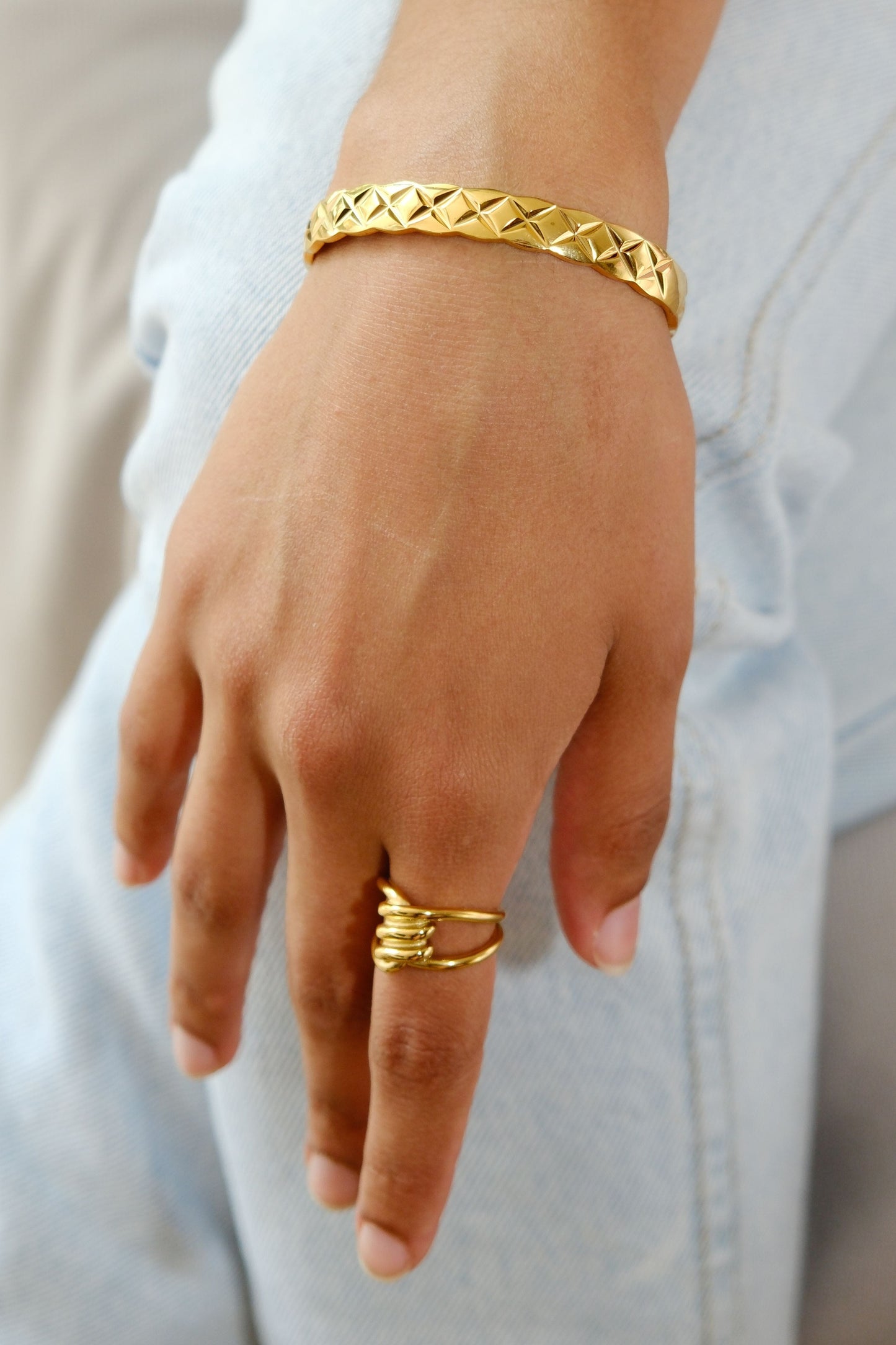 All Wrapped Up Stacking Ring Ring mure + grand