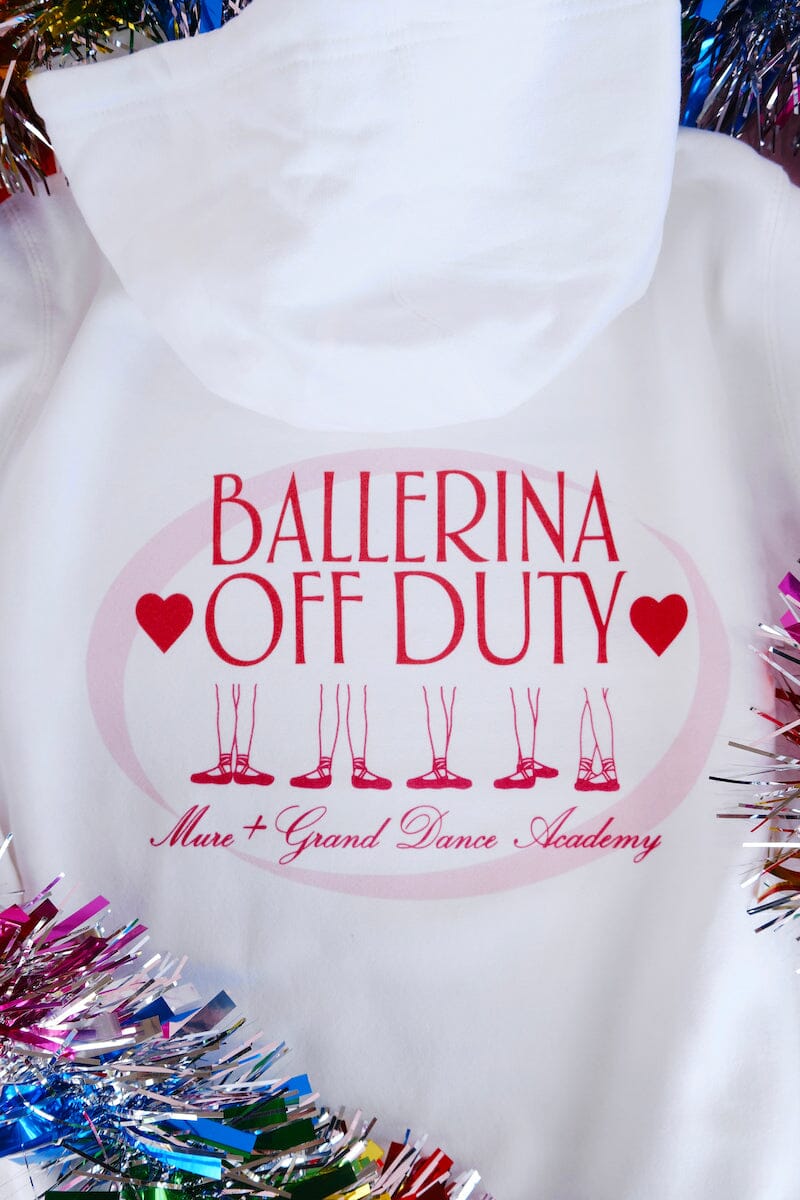 Ballerina Off-Duty Graphic Hoodie Hoodie mure + grand
