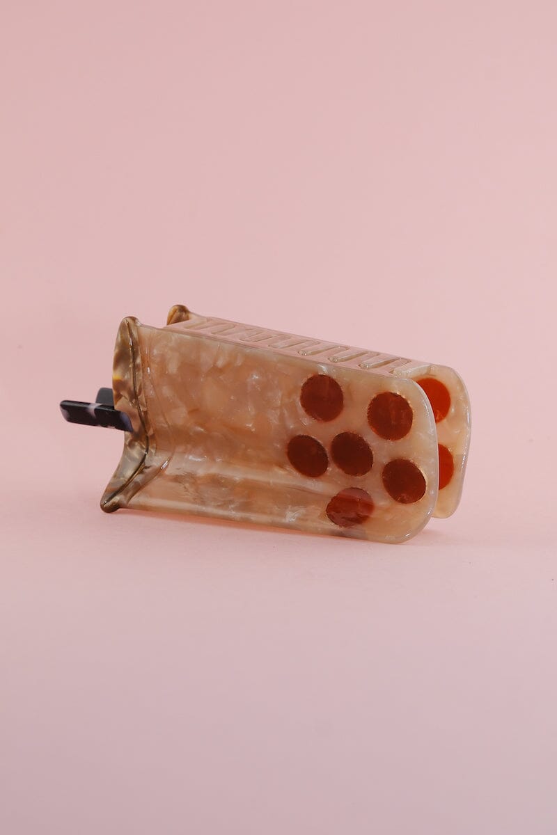 Boba Claw Clip Hair Accessory mure + grand