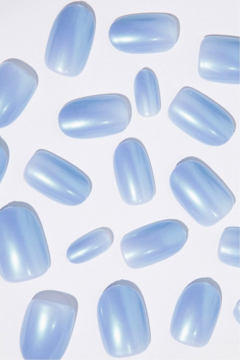 Chill Tips in Snow Bunny Nail Chillhouse