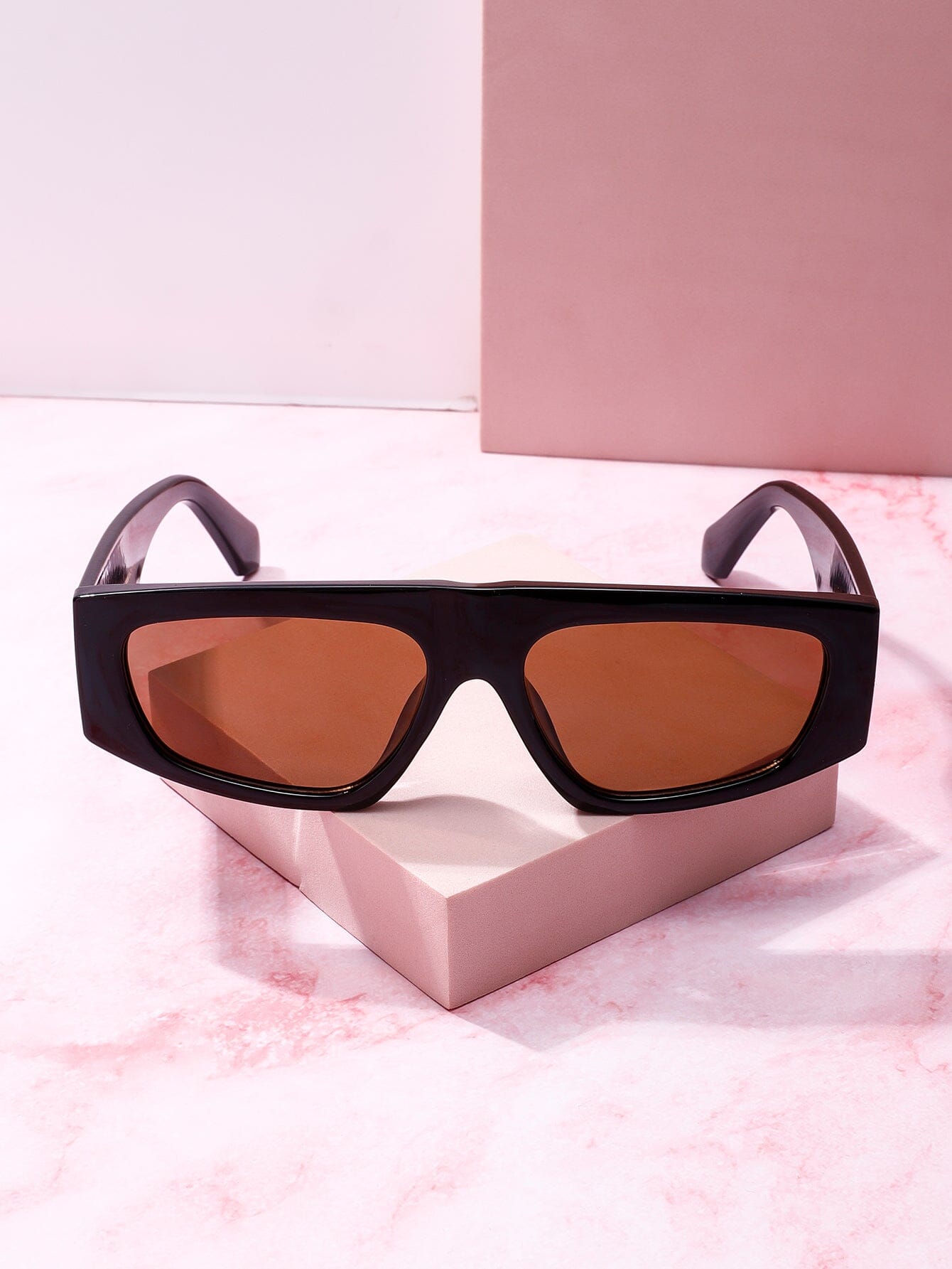 Costa Brava Rounded Frame Sunglasses Sunglasses mure + grand Black/Brown