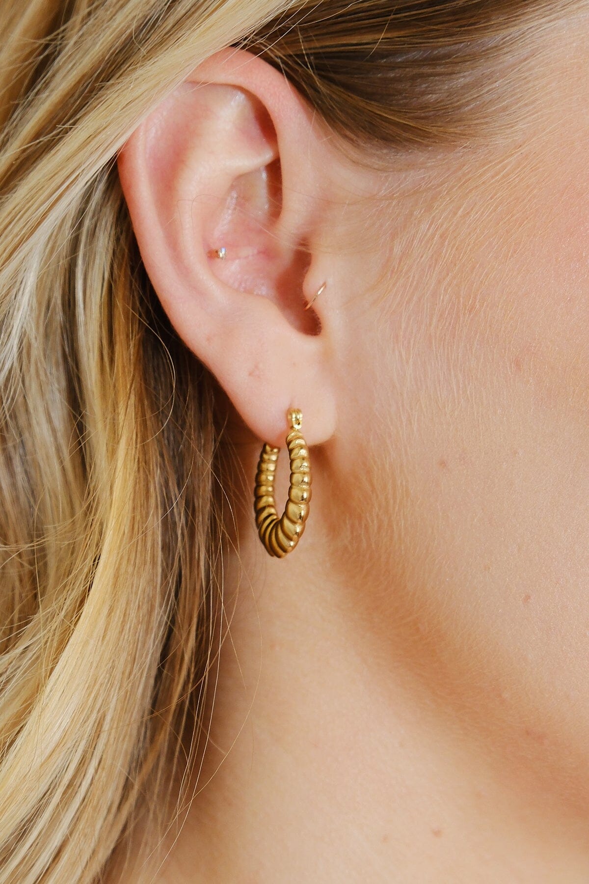 Daphne Bauble Hoop Earrings Earrings mure + grand Gold