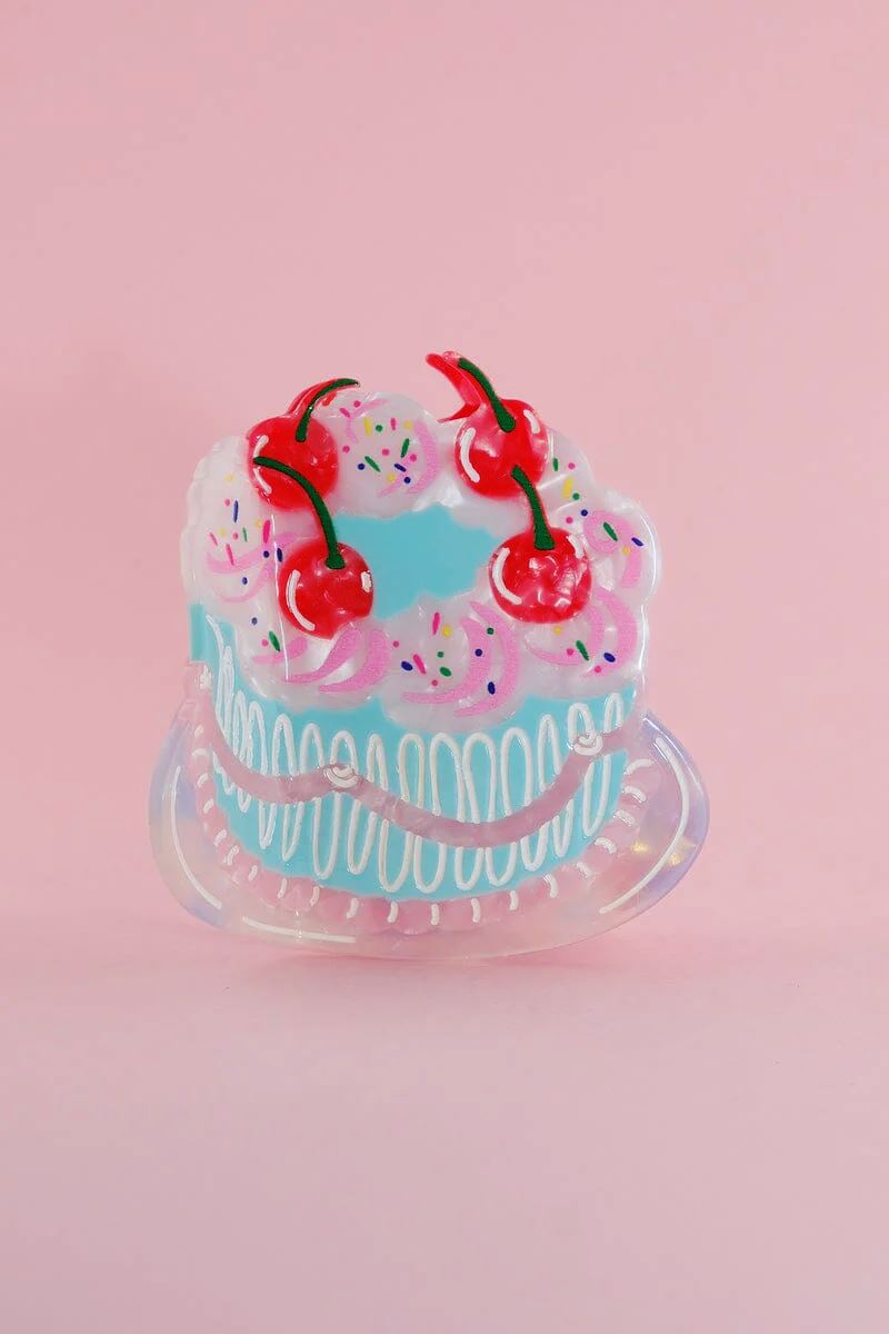 Eat Cake Claw Clip Hair Accessory mure + grand
