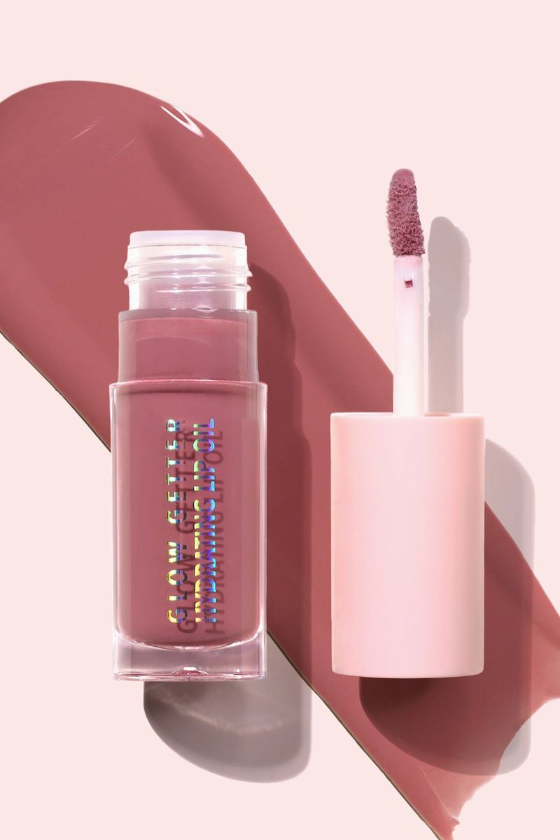 Glow Getter Hydrating Lip Oil in Only Smooches Beauty Moira Cosmetics