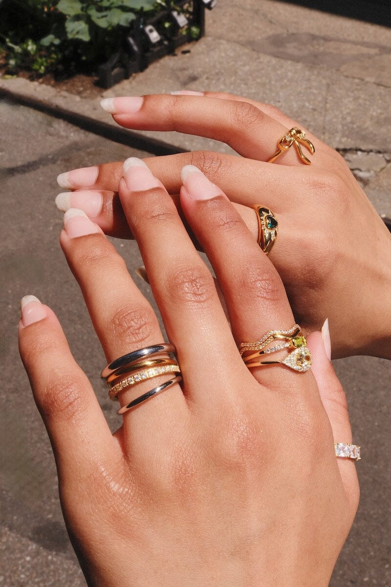 Lilou Bow Stacking Ring Rings mure + grand