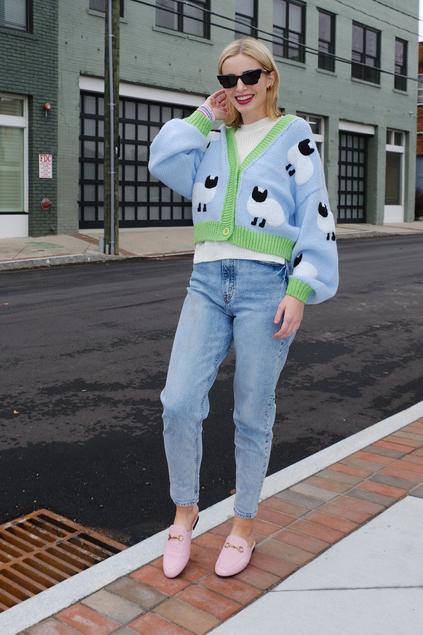 Little Lamb Puff Cardigan Sweater mure + grand