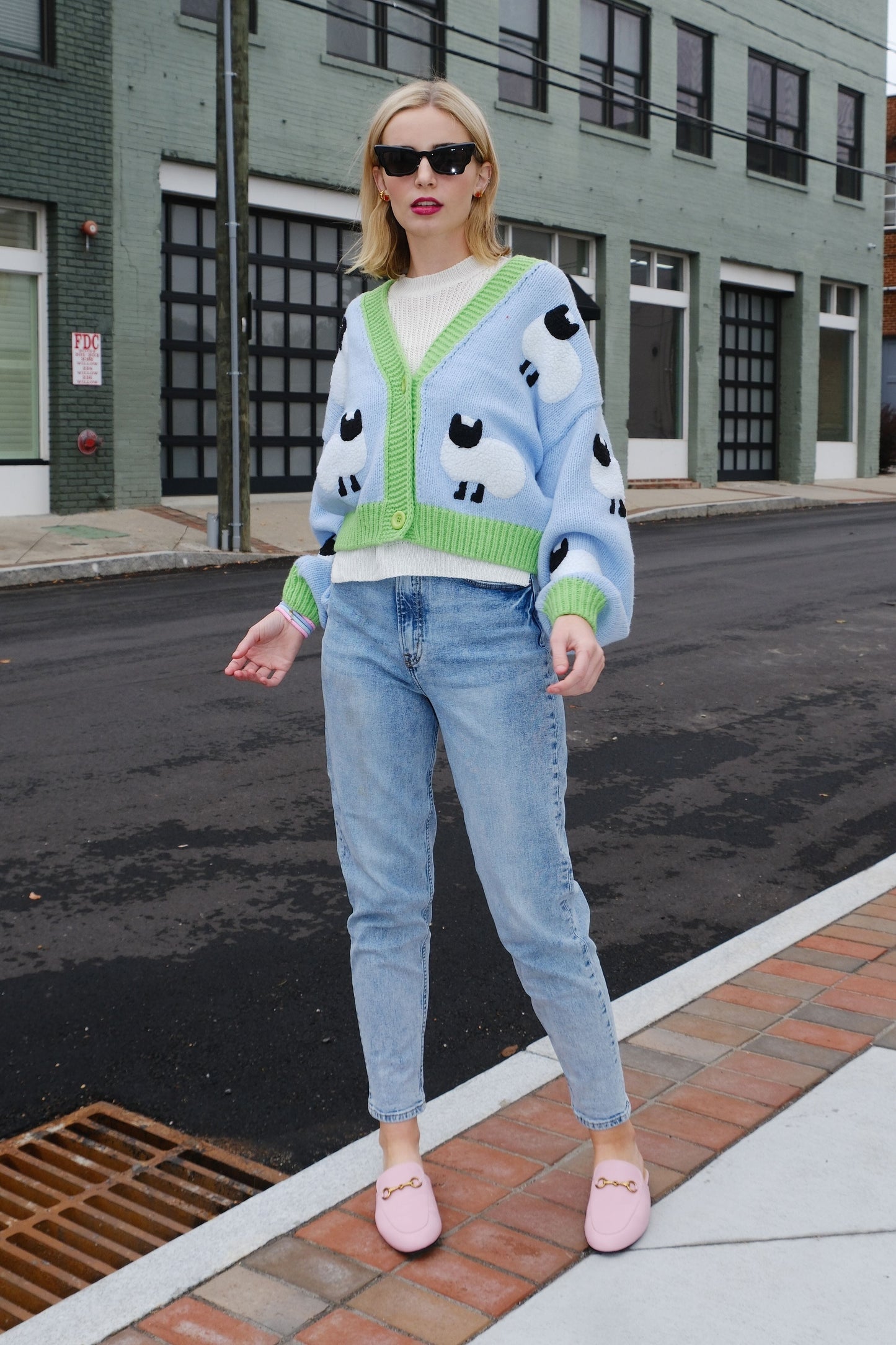 Little Lamb Puff Cardigan Sweater mure + grand