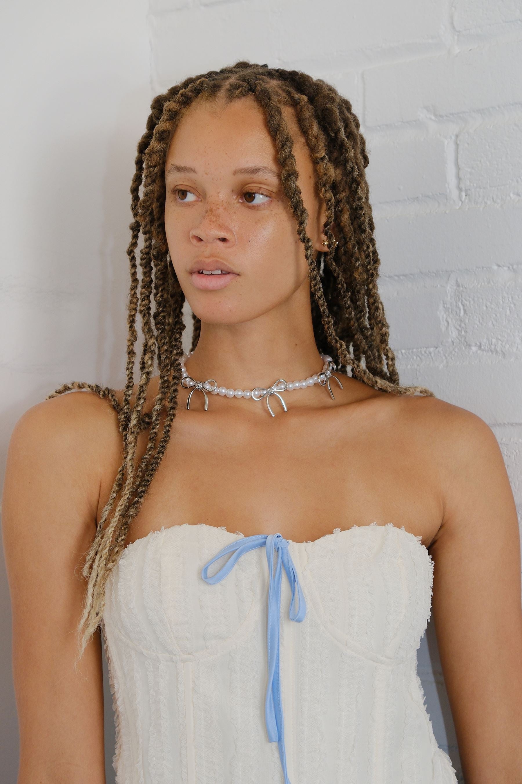 Louise Bow and Pearl Necklace Necklaces mure + grand
