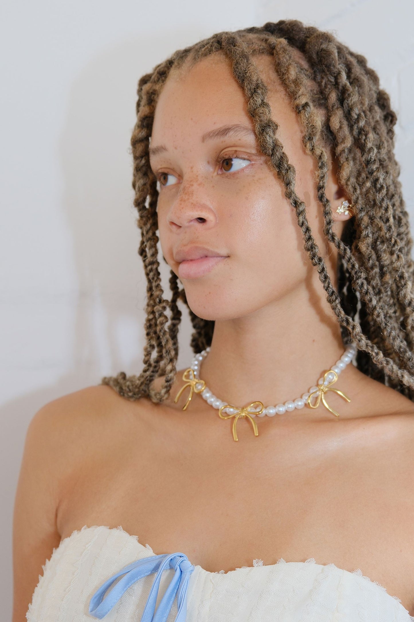 Louise Bow and Pearl Necklace Necklaces mure + grand