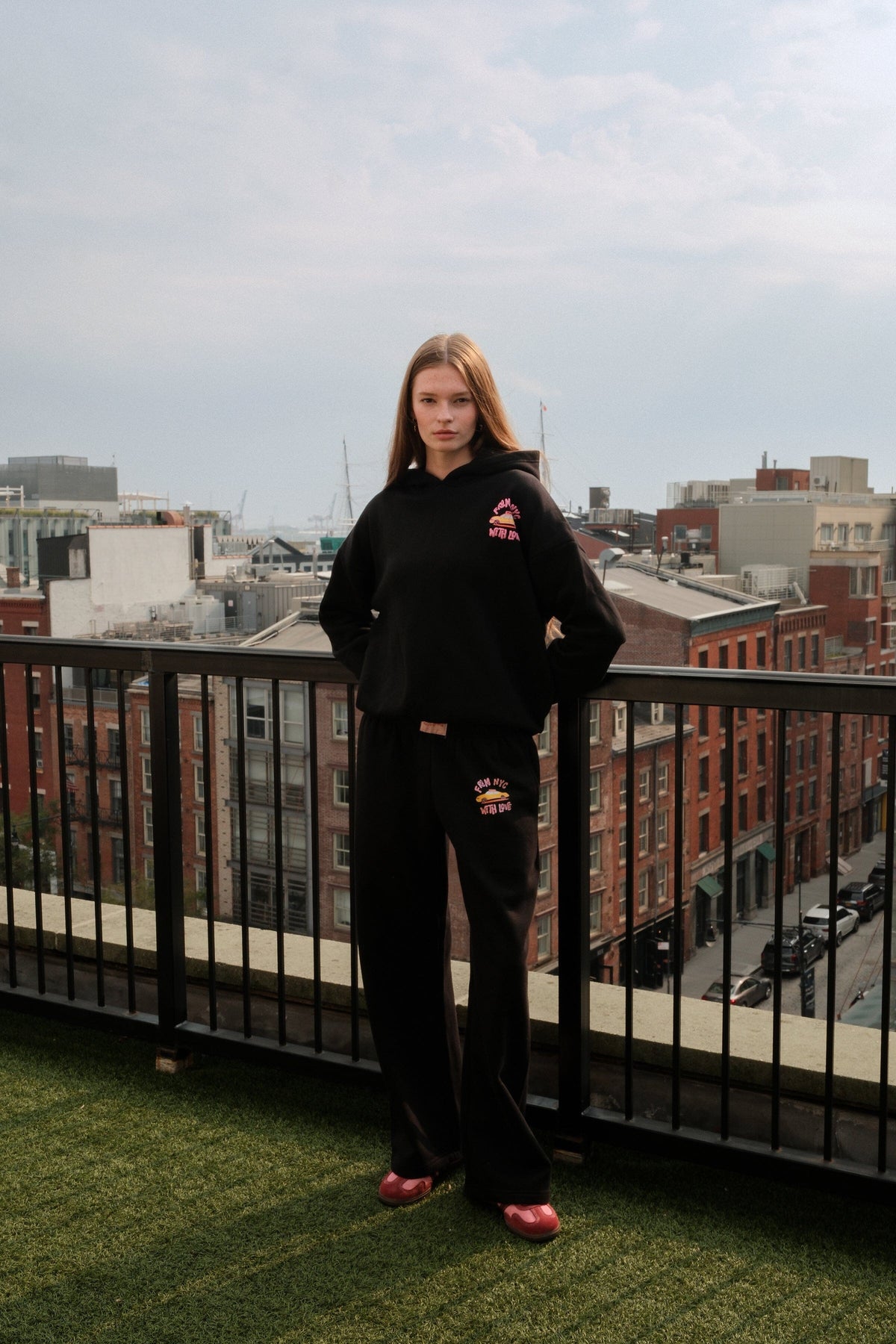Love Me Like I Love New York Crop Graphic Hoodie Black Hoodie mure + grand