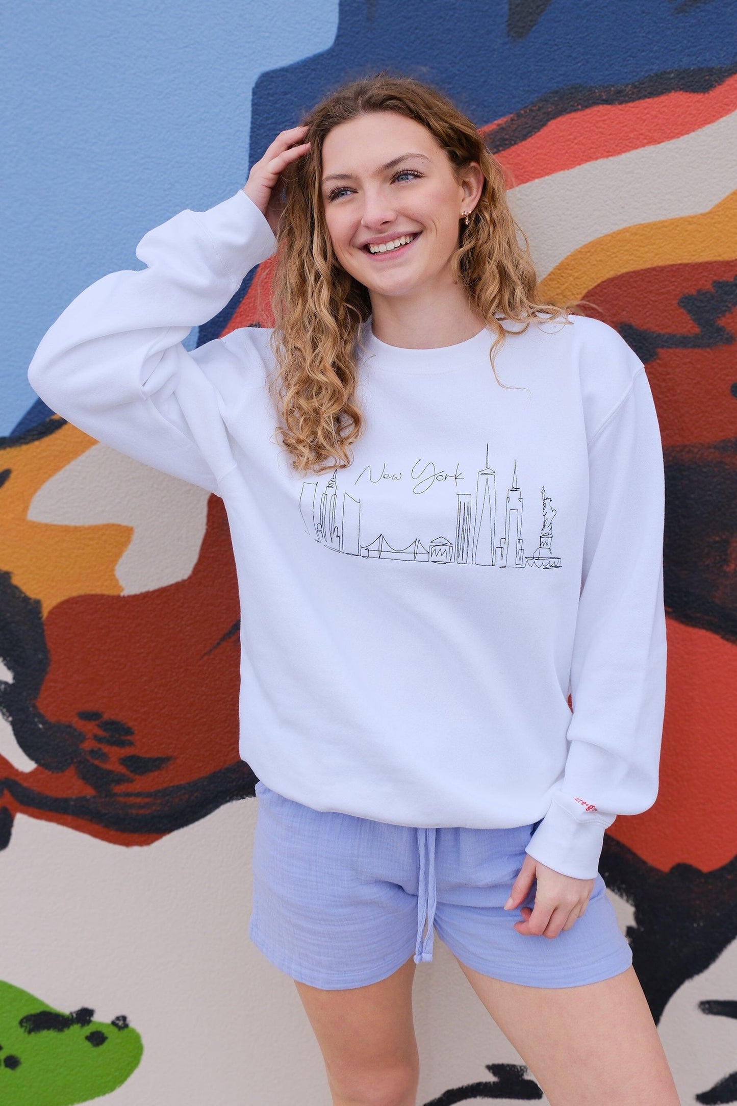 New York Skyline White Embroidered Sweatshirt sweatshirt Mure + Grand