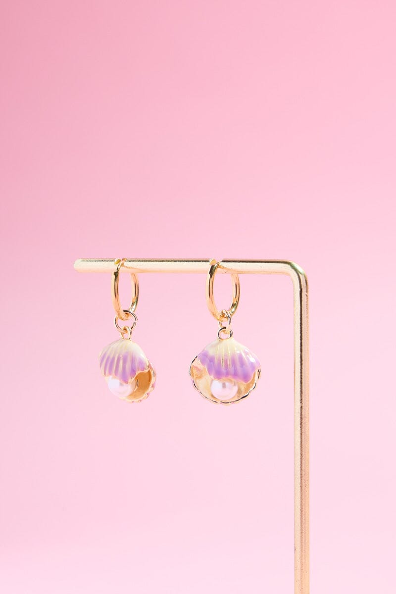 Shell Pendant Charm Dangle Earrings Earrings mure + grand