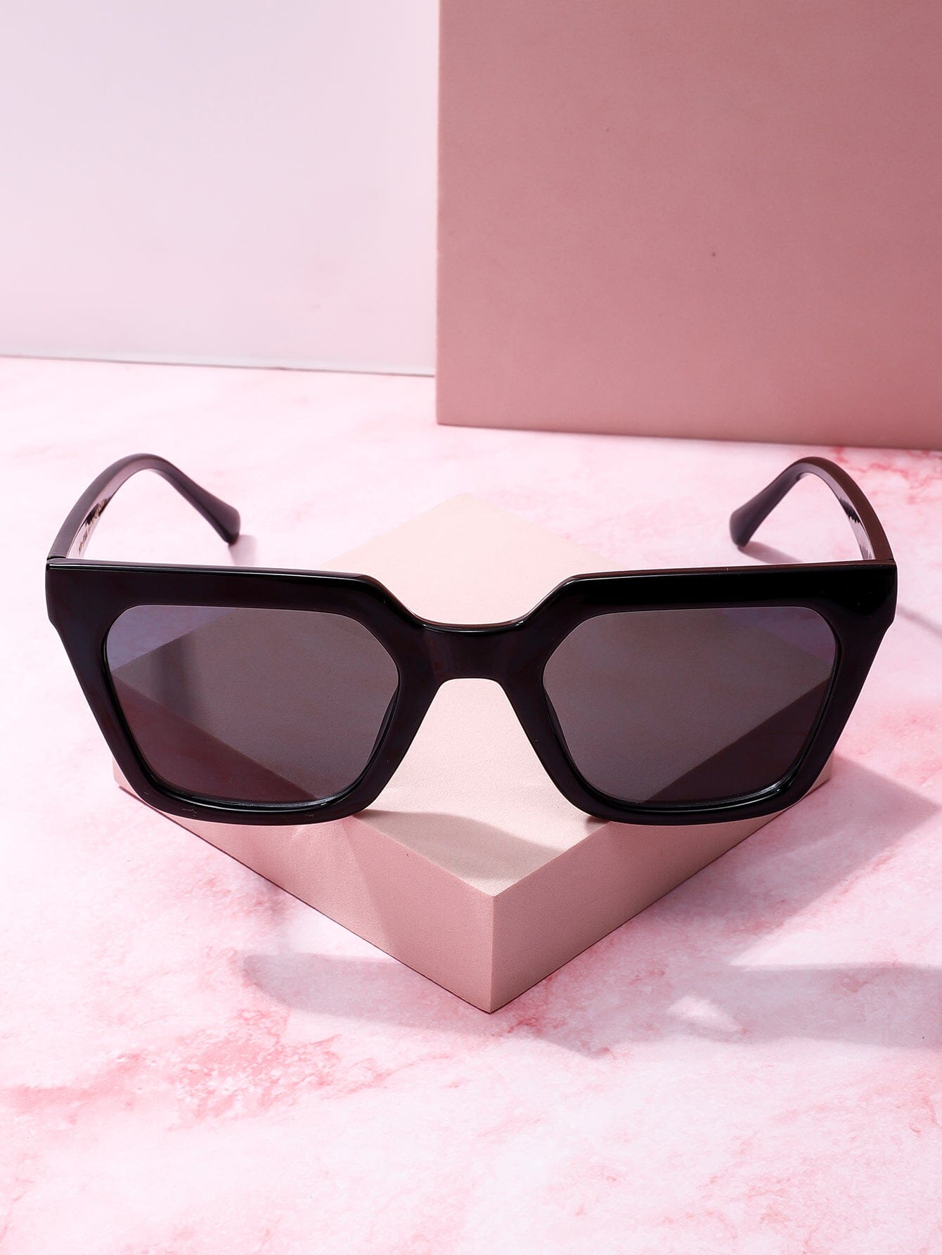 Snatched Square Frame Sunglasses Sunglasses mure + grand black