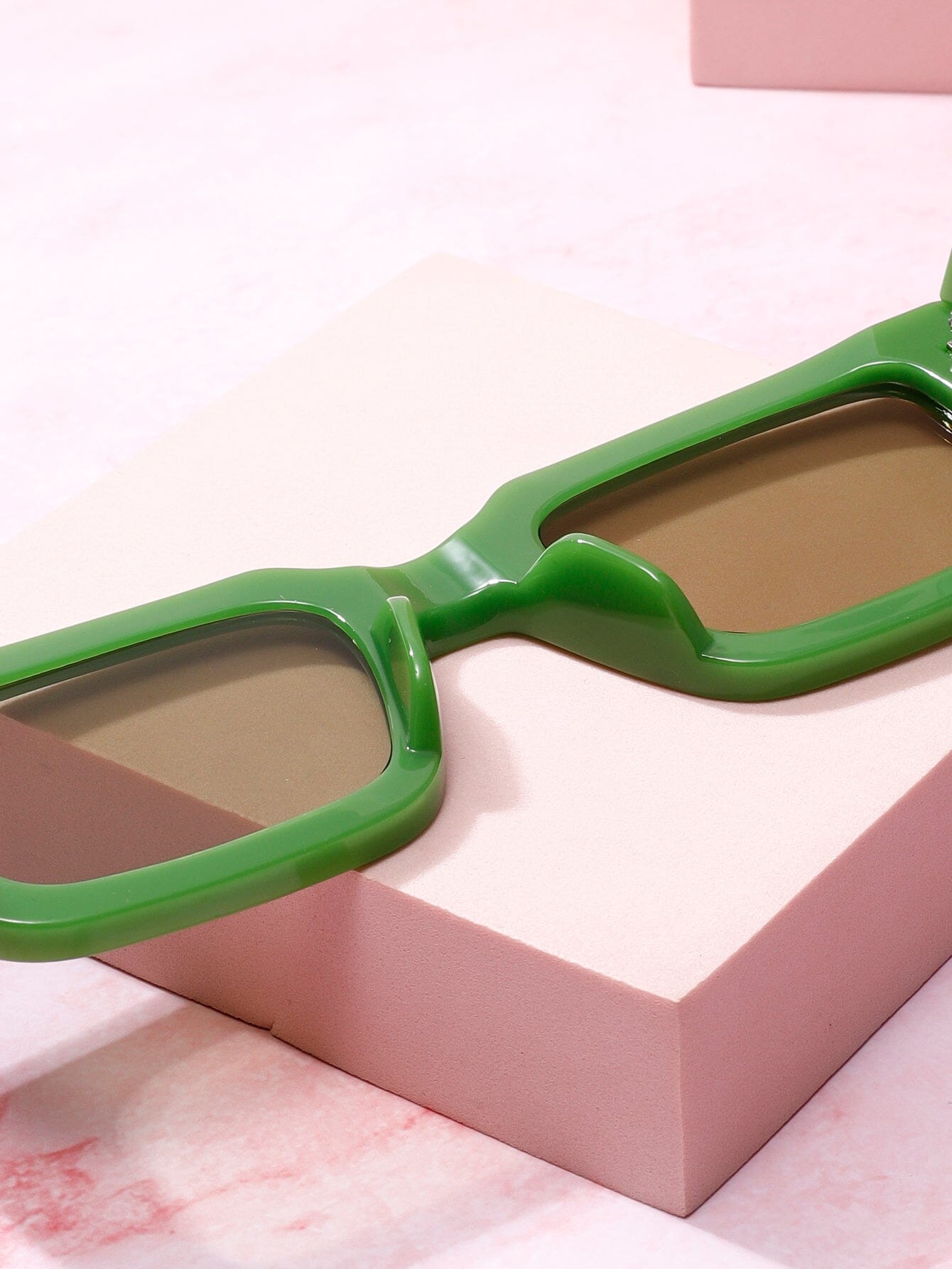 SPF Square Frame Sunglasses Sunglasses mure + grand