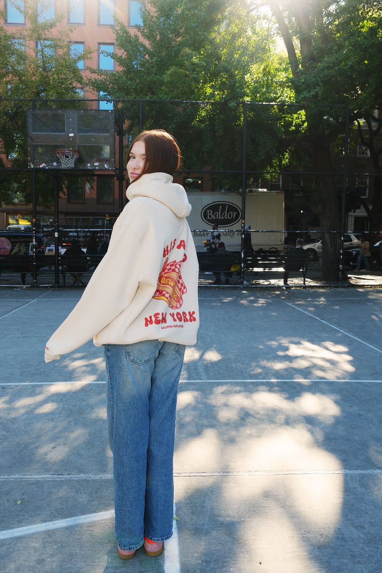 This And New York Graphic Hoodie Hoodie mure + grand