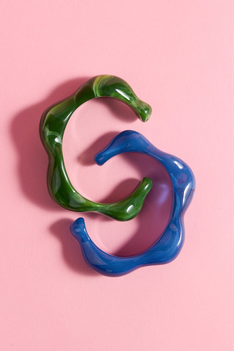 Wavy Acrylic Resin Bracelet Bracelet mure + grand
