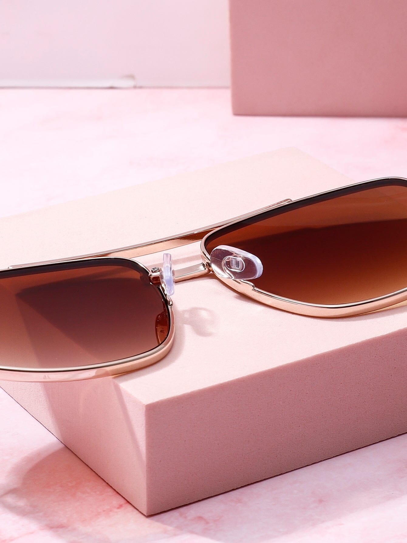 West Palm Metal Frame Aviator Sunglasses Sunglasses mure + grand