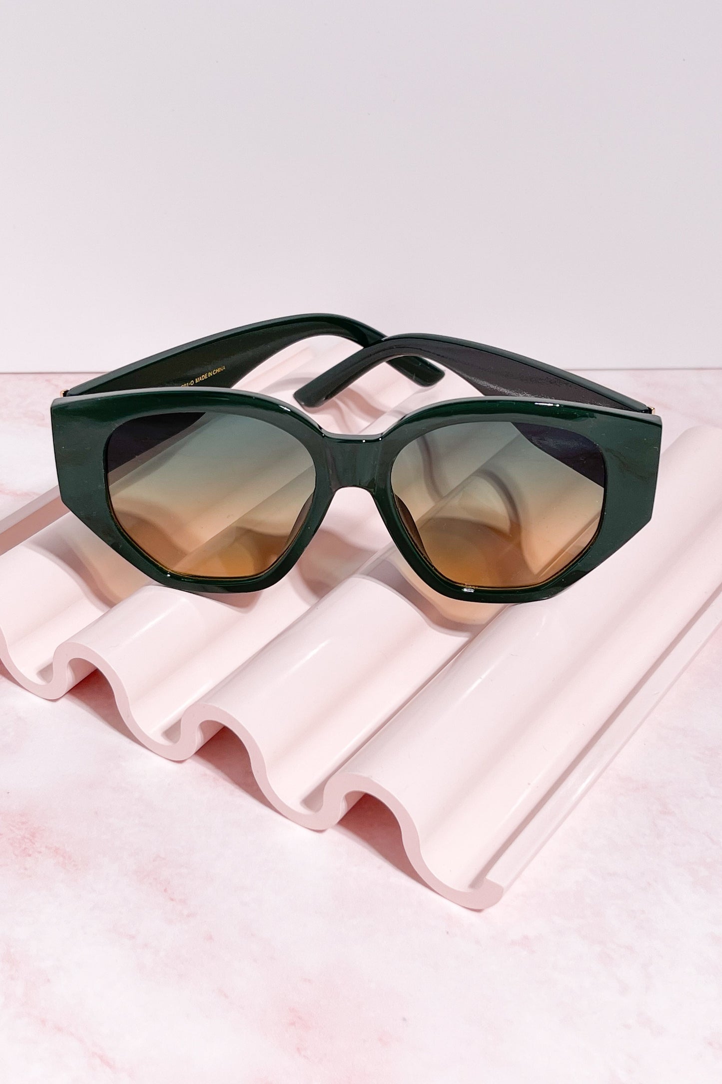Beachy Keen Rounded Sunglasses Sunglasses Mulberry & Grand Olive Branch