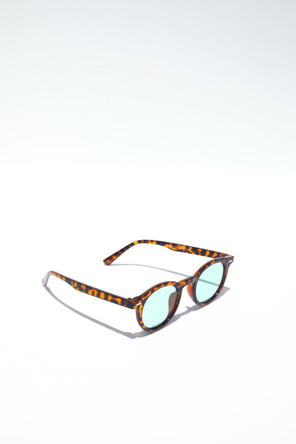Cabo Rounded Sunglasses Sunglasses Mulberry & Grand