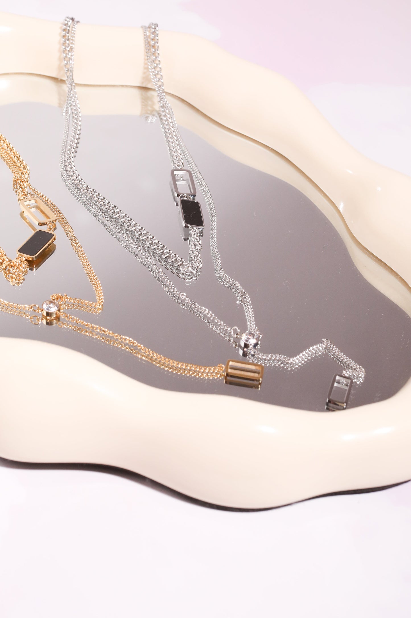 Chain Link Lariat Necklace Necklaces mure + grand