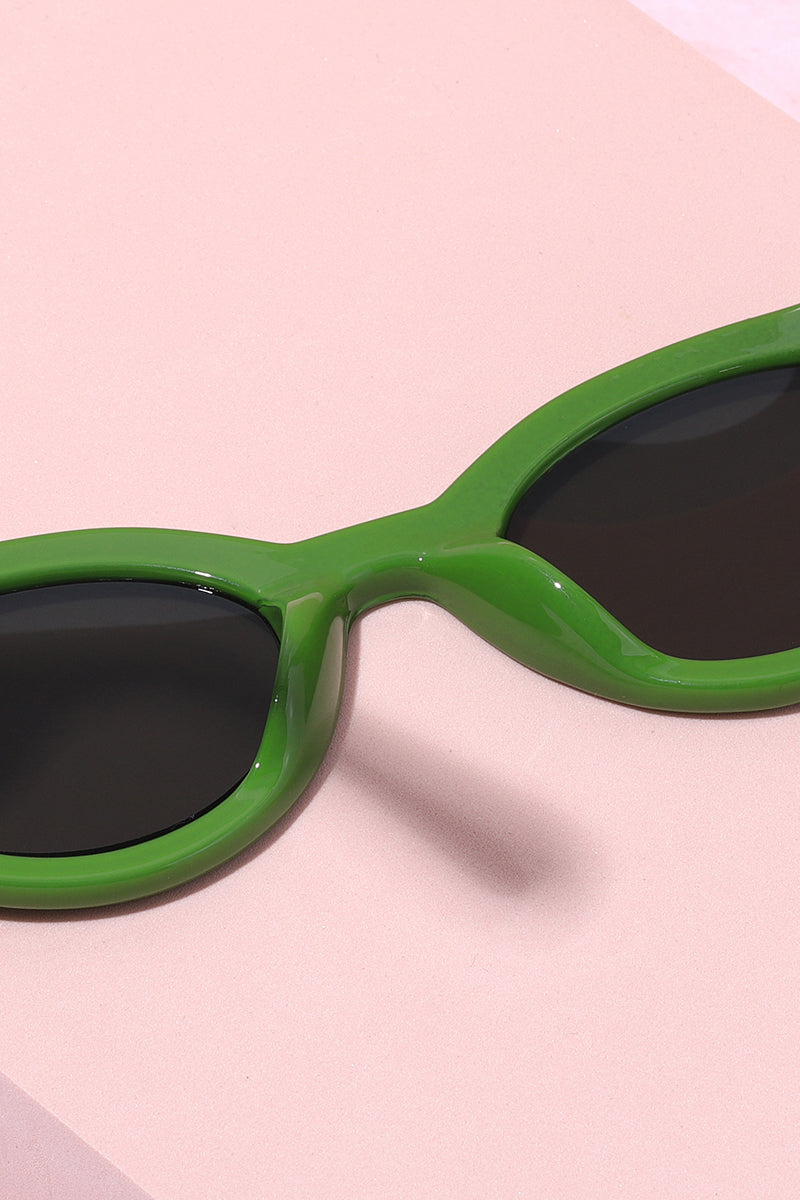 Chase The Sun Round Frame Sunglasses Sunglasses Mure + Grand