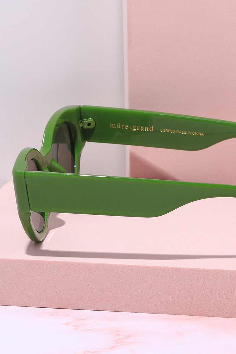 Chase The Sun Round Frame Sunglasses Sunglasses Mure + Grand