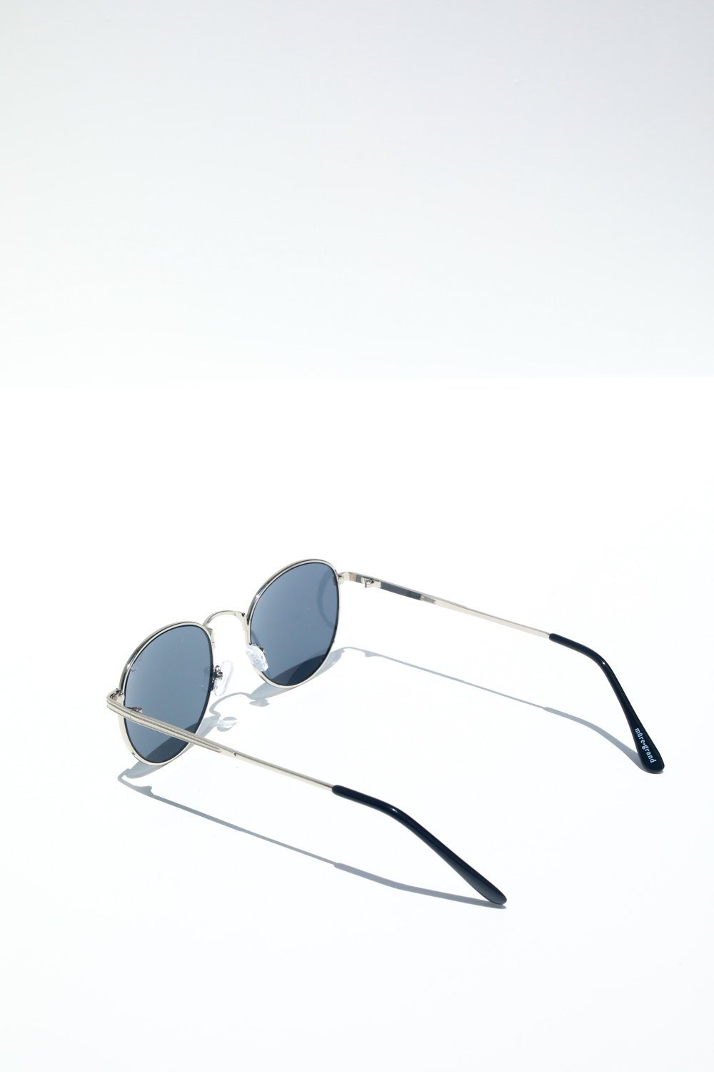 Delancey Metal Round Sunglasses Sunglasses Mulberry & Grand