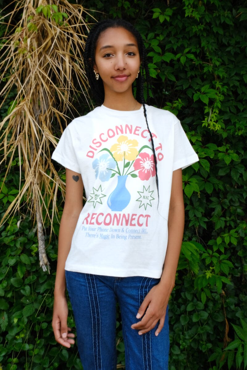 Disconnect to Reconnect T-Shirt t-shirt mure + grand