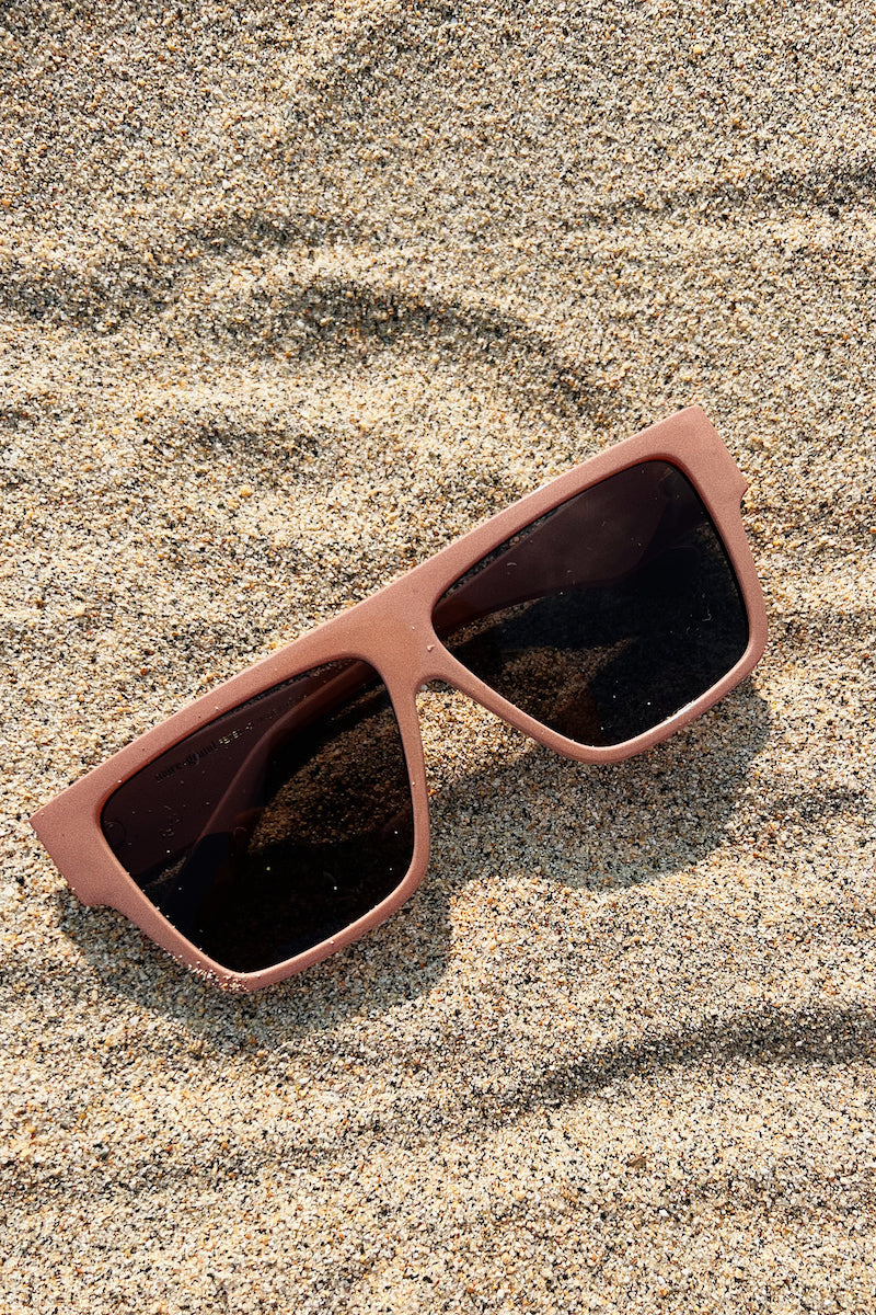 Fete Square Frame Sunglasses Sunglasses Mulberry & Grand