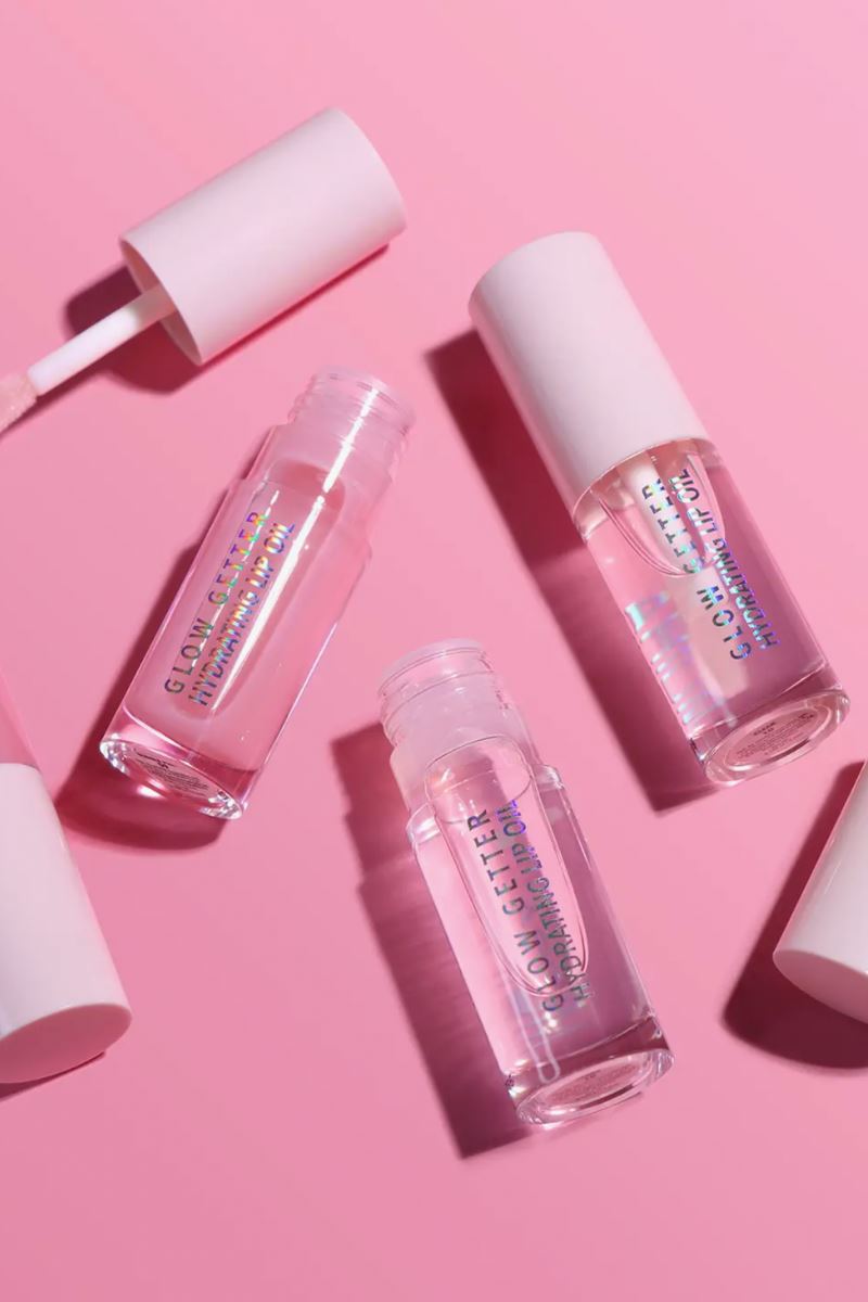 Glow Getter Hydrating Lip Oil in Clear Beauty Moira Cosmetics