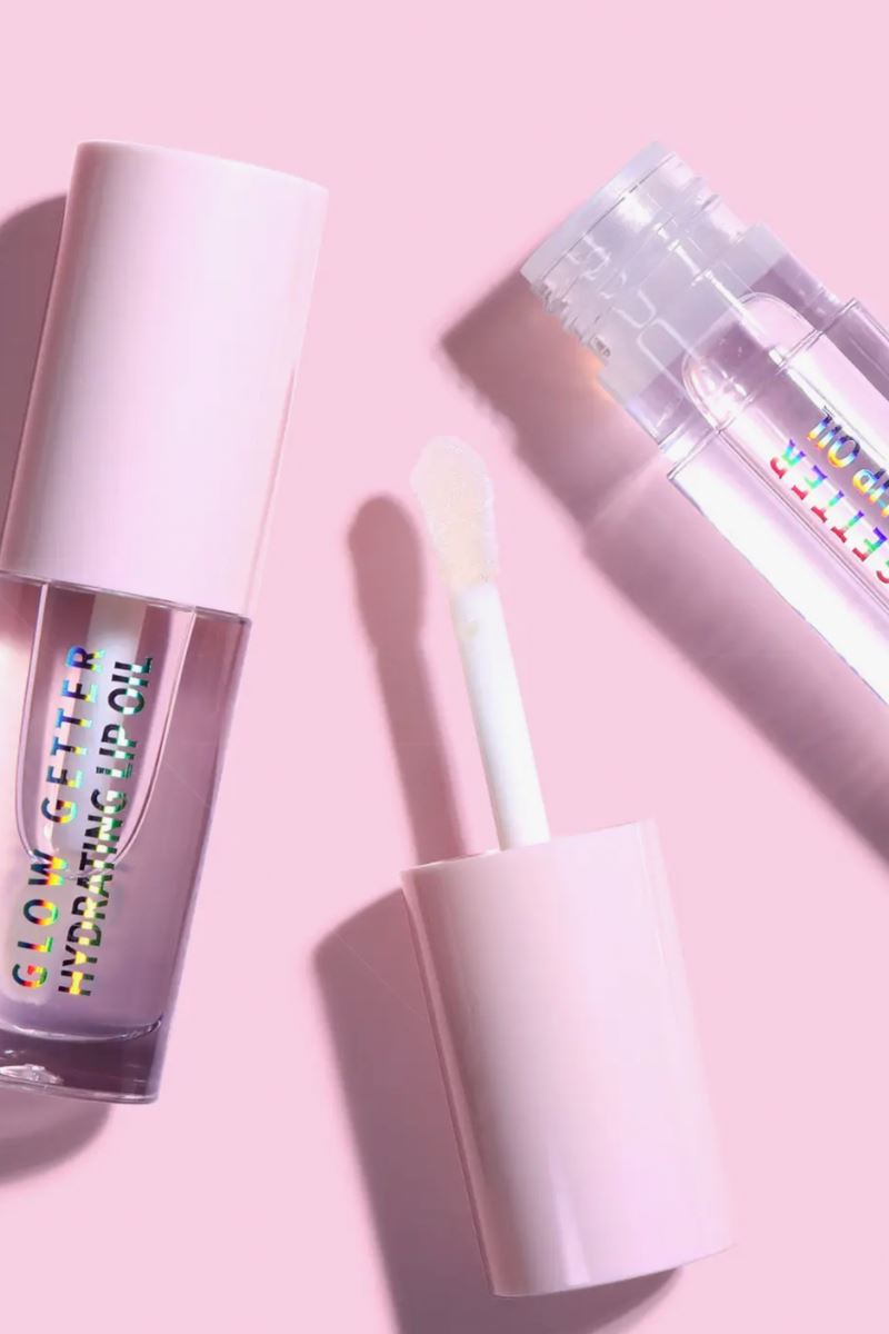 Glow Getter Hydrating Lip Oil in Clear Beauty Moira Cosmetics