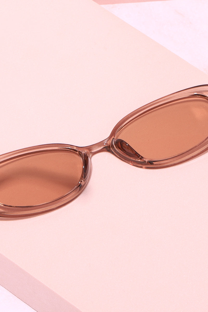 Hamptons Cottage Slim Oval Frame Sunglasses Sunglasses Mure + Grand