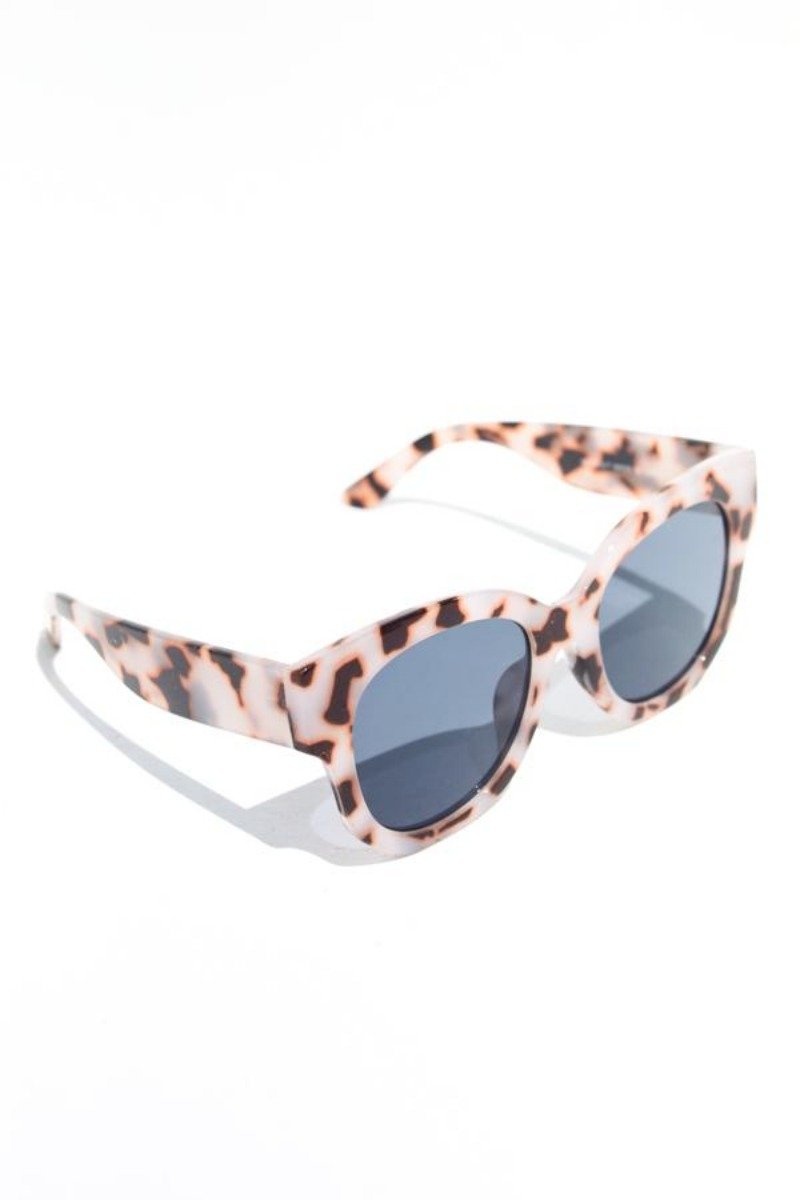 Oversized Moodie Sunglasses