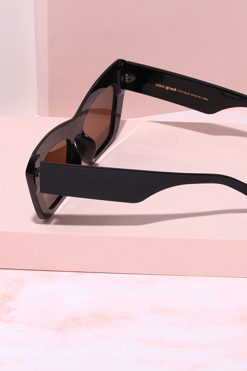 Playa Cat Eye Frame Sunglasses Sunglasses Mure + Grand