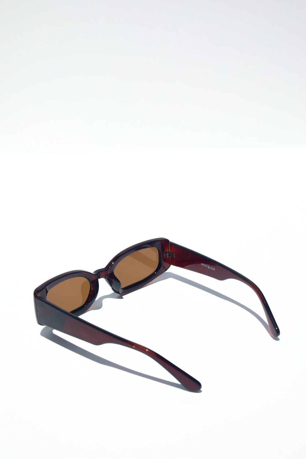 Poolside Sunglasses Sunglasses Mulberry & Grand