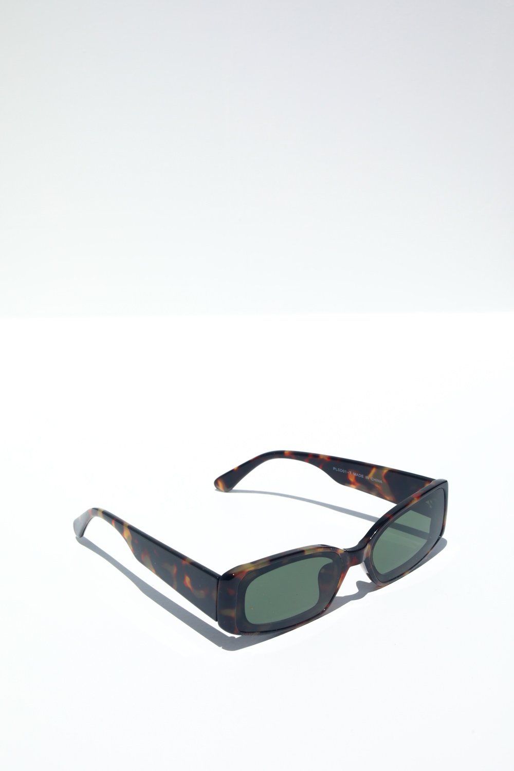 Poolside Sunglasses Sunglasses Mulberry & Grand