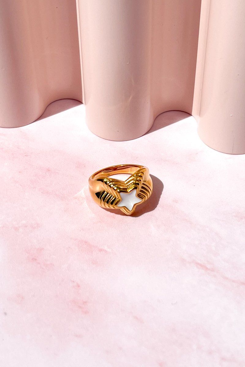Shooting Stars Stacking Ring Rings Mulberry & Grand 6 White