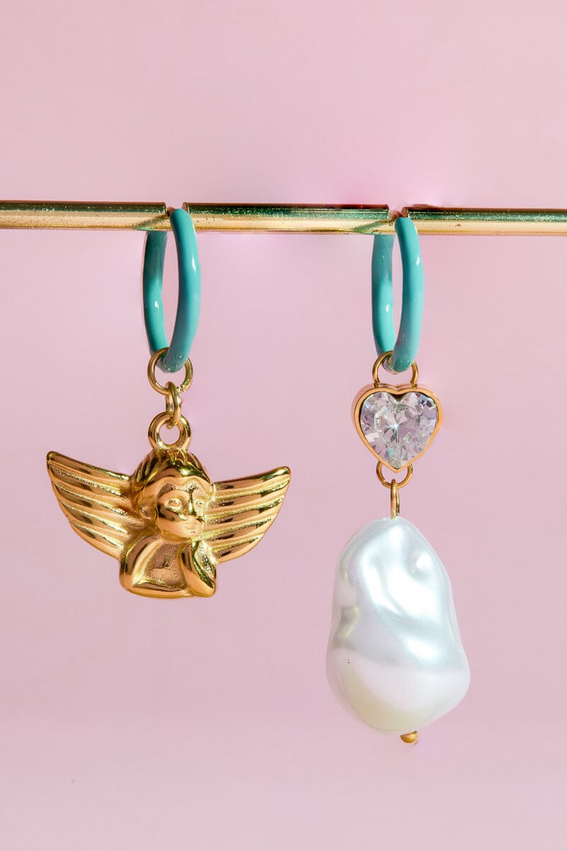 Angel Baby Charm Dangle Earrings Earrings mure + grand 