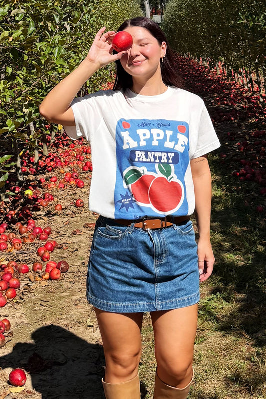 Apple Pantry Graphic T-shirt