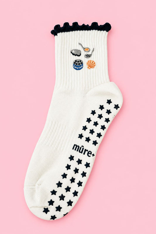 Caviar Dreams Frill Pilates Grip Socks Socks mure + grand 