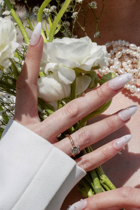 Chill Tips in I Do...Want Champagne Nail Chillhouse 