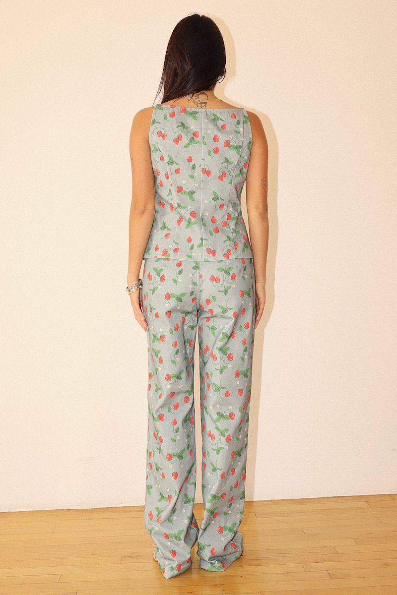 Jagoda Straight-Leg Pants With A Playful Strawberry Print Clothing Bailey Rose 