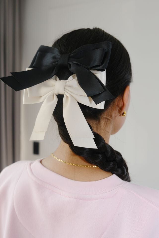 Lia Bow Hair Clip Hair Accessory mure + grand 