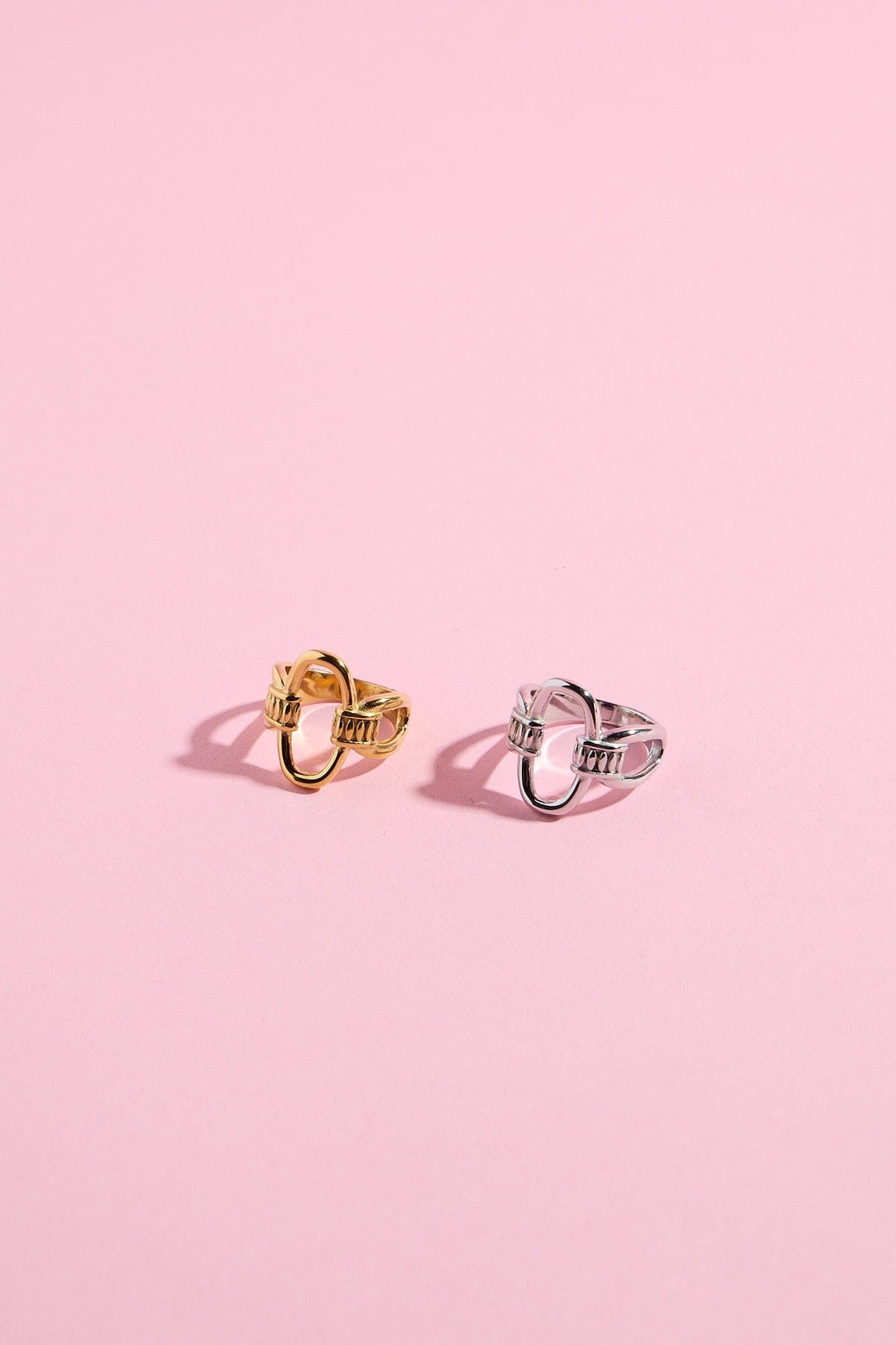 Linked Oval Stacking RingMure + Grand