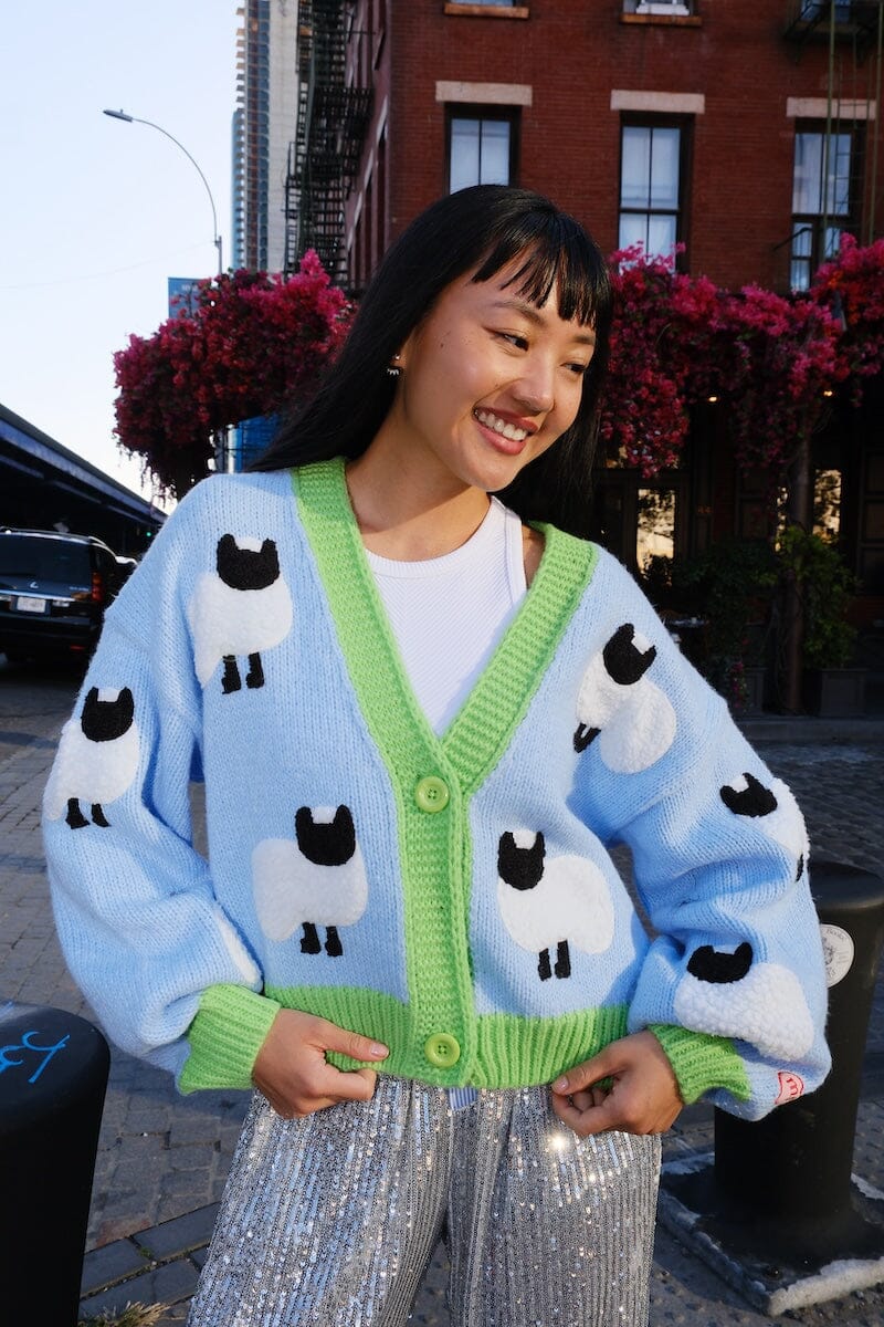 Little Lamb Puff Cardigan Sweater mure + grand 