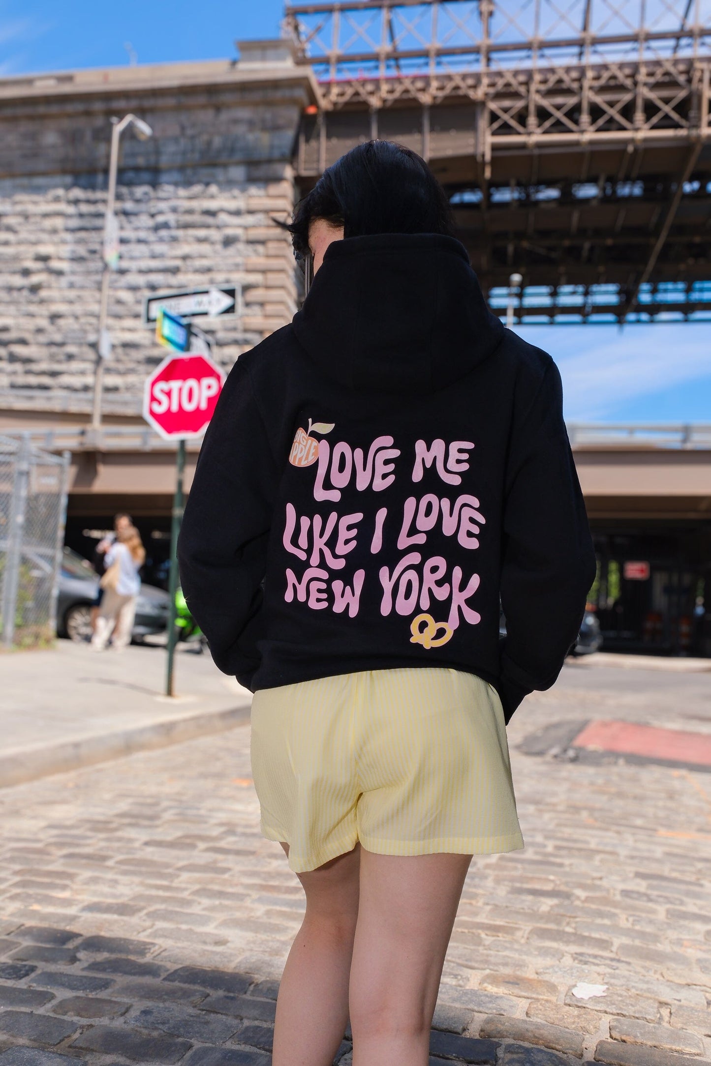 Love Me Like I Love New York Crop Graphic Hoodie (Black) Hoodie mure + grand 