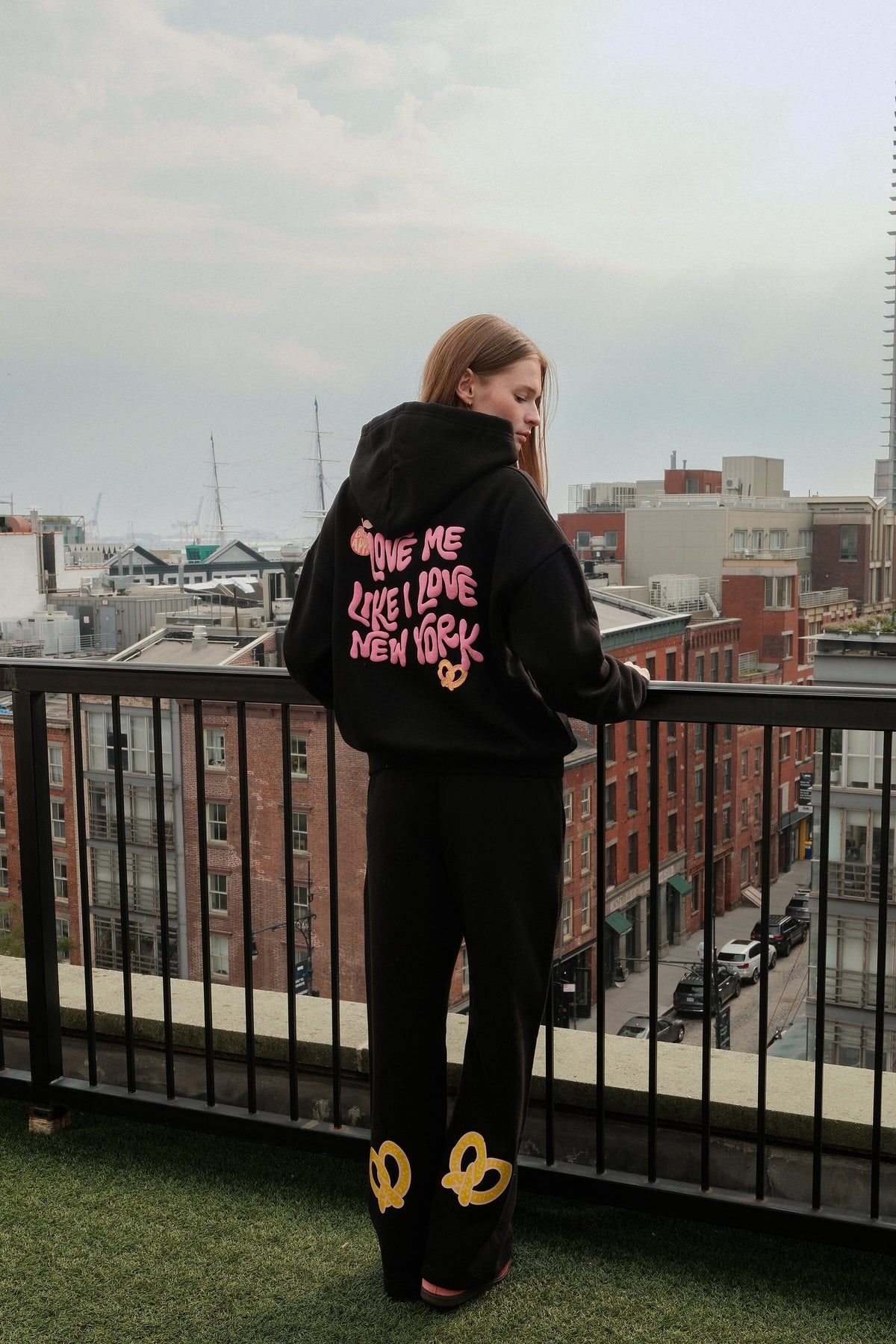 Love Me Like I Love New York Crop Graphic Hoodie Black Hoodie mure + grand 