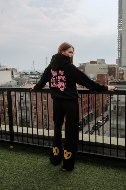 Love Me Like I Love New York Crop Graphic Hoodie Black Hoodie mure + grand 