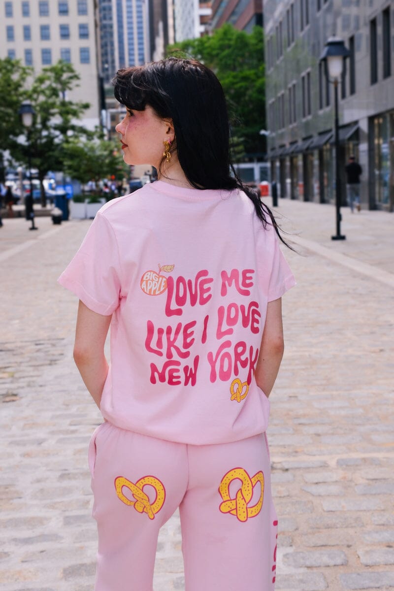 Love Me Like I Love New York T-shirt (Pink) t-shirt mure + grand 