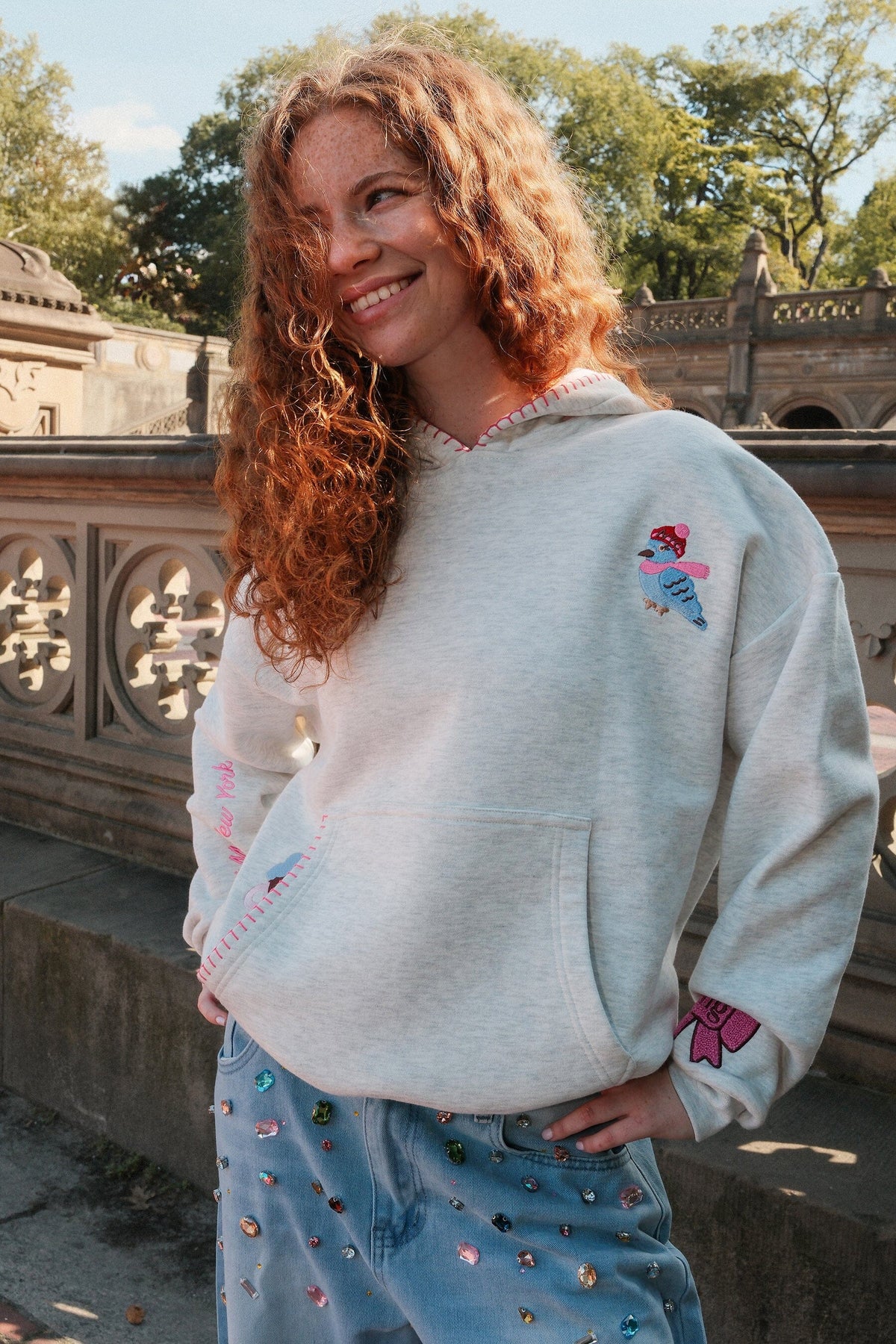 Meet Me in New York Embroidered Crop Hoodie Hoodie mure + grand 
